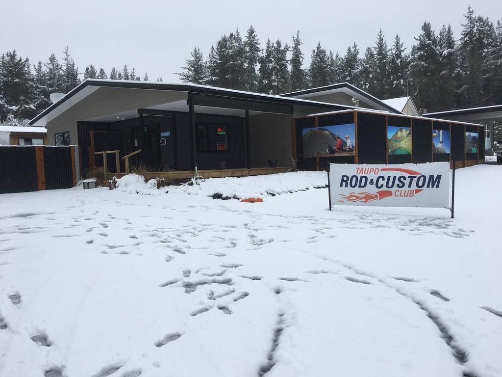 Tongariro Holiday Park ناشونال بارك المظهر الخارجي الصورة